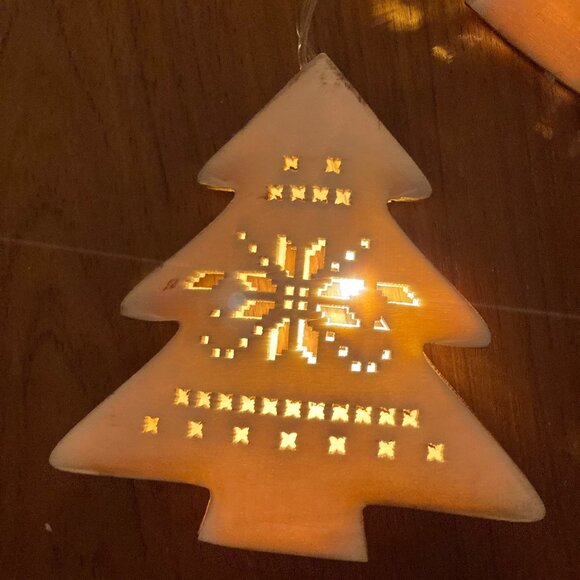 Lot of 3 Wooden String Light Sets — Battery Powered — Holiday Decor - Picture 4 of 7